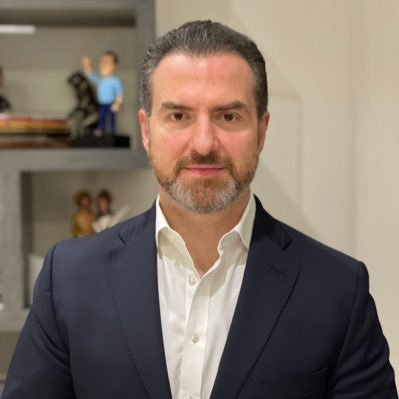 Adrián de la Garza Santos